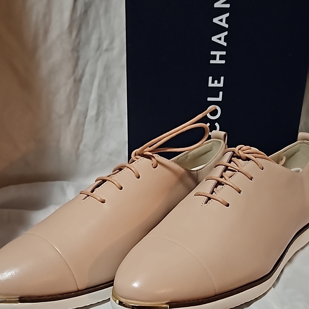 Cole Haan Womens Rose Leather Oxford Shoes